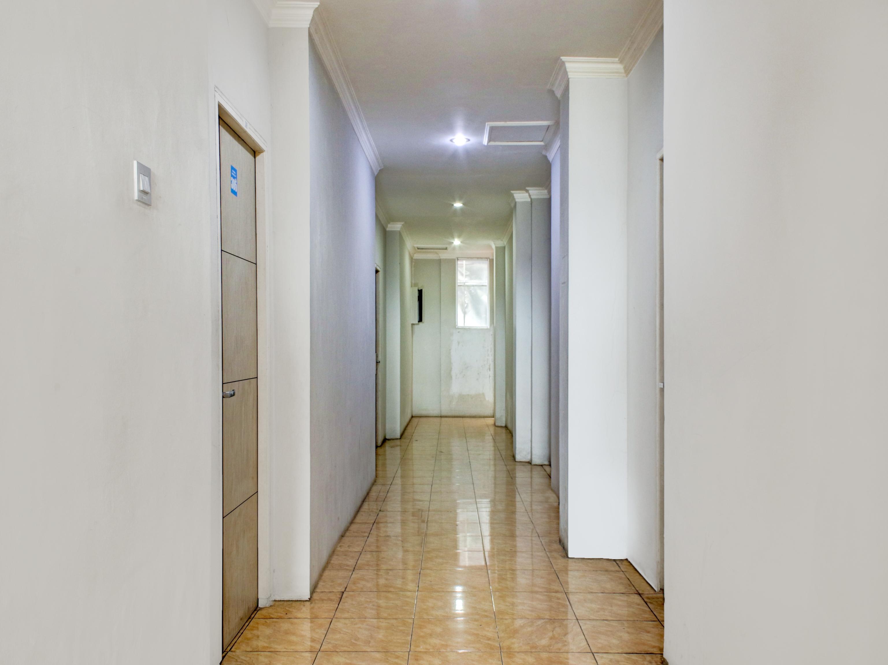 Reddoorz Syariah Near Q-Mall Banjarbaru Martapura  Екстериор снимка