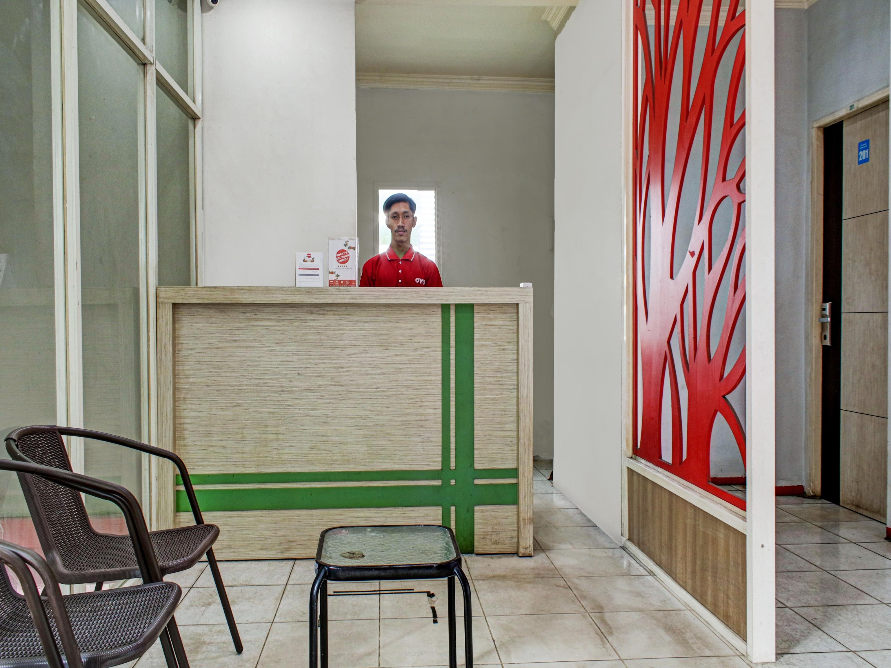 Reddoorz Syariah Near Q-Mall Banjarbaru Martapura  Екстериор снимка