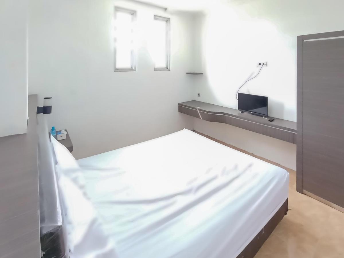 Reddoorz Syariah Near Q-Mall Banjarbaru Martapura  Екстериор снимка