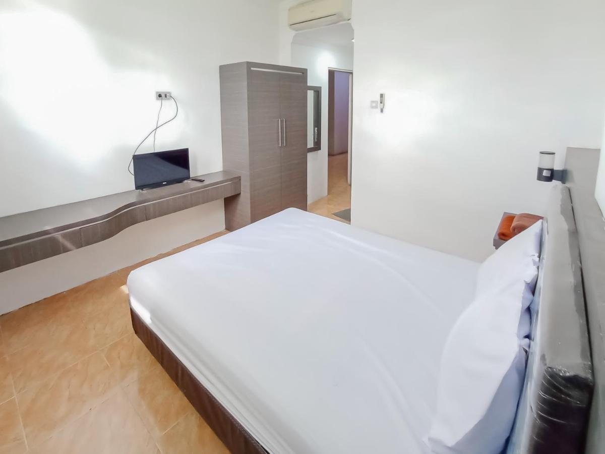 Reddoorz Syariah Near Q-Mall Banjarbaru Martapura  Екстериор снимка